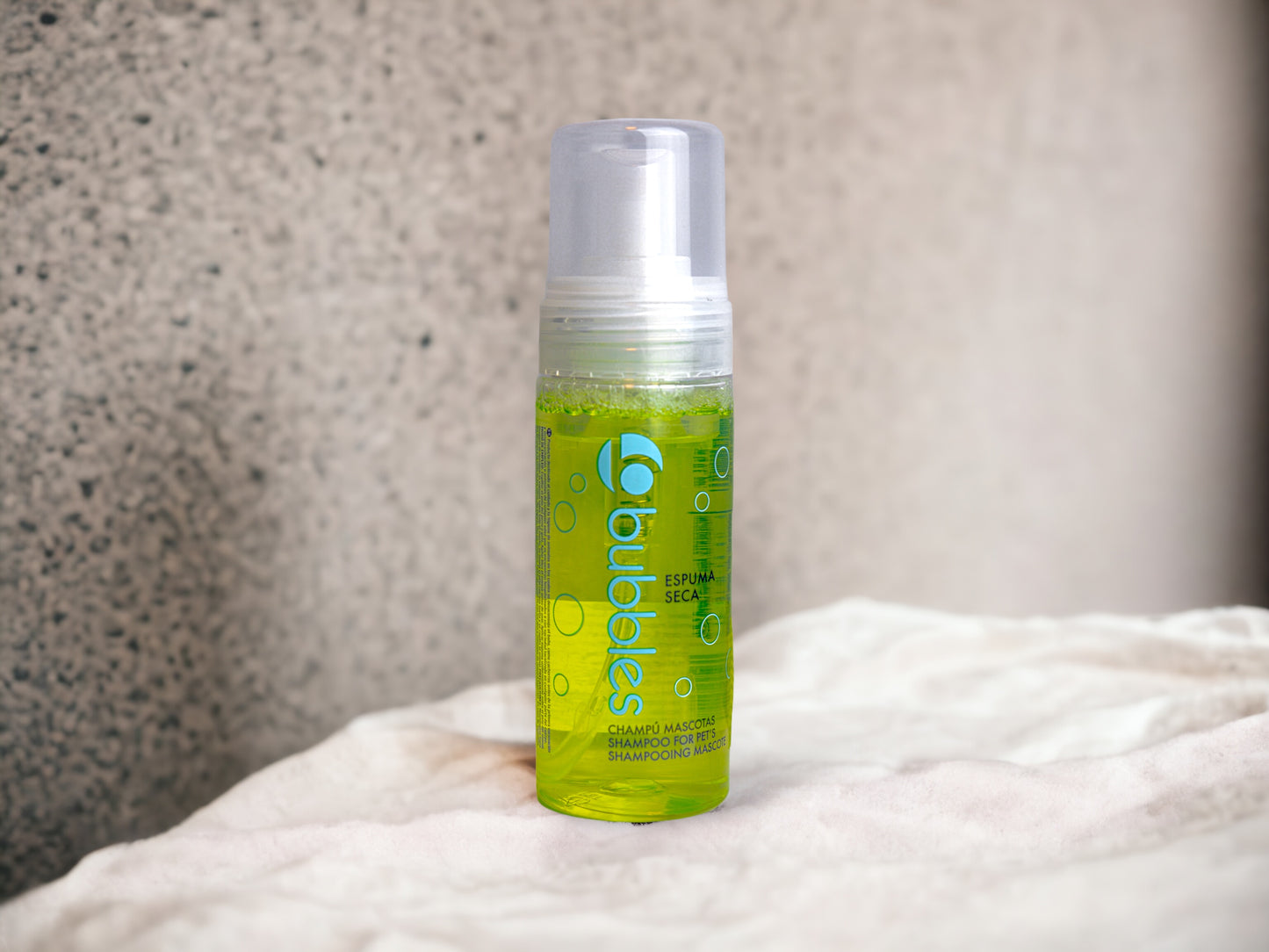 Spumă Curățare Câini Pisici fără Clătire 150ml | Bubbles Pui