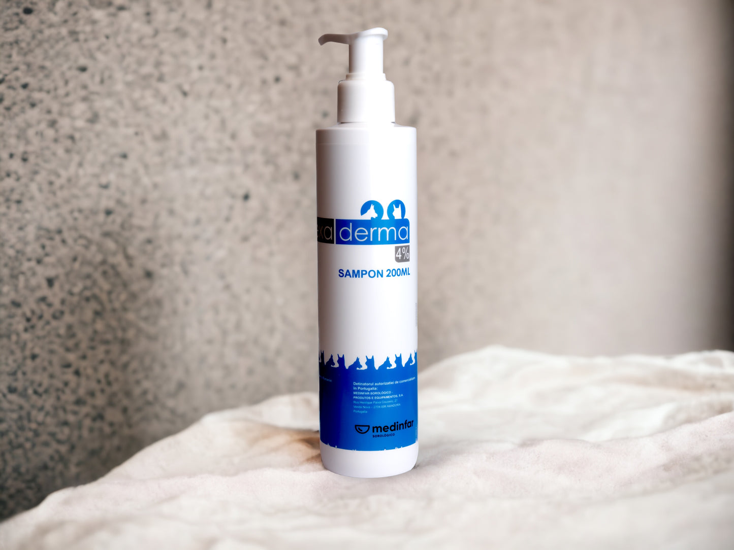 Șampon Clorhexidină 4% Câini Pisici Antifungic Antibacterian 200ml | Hexaderma